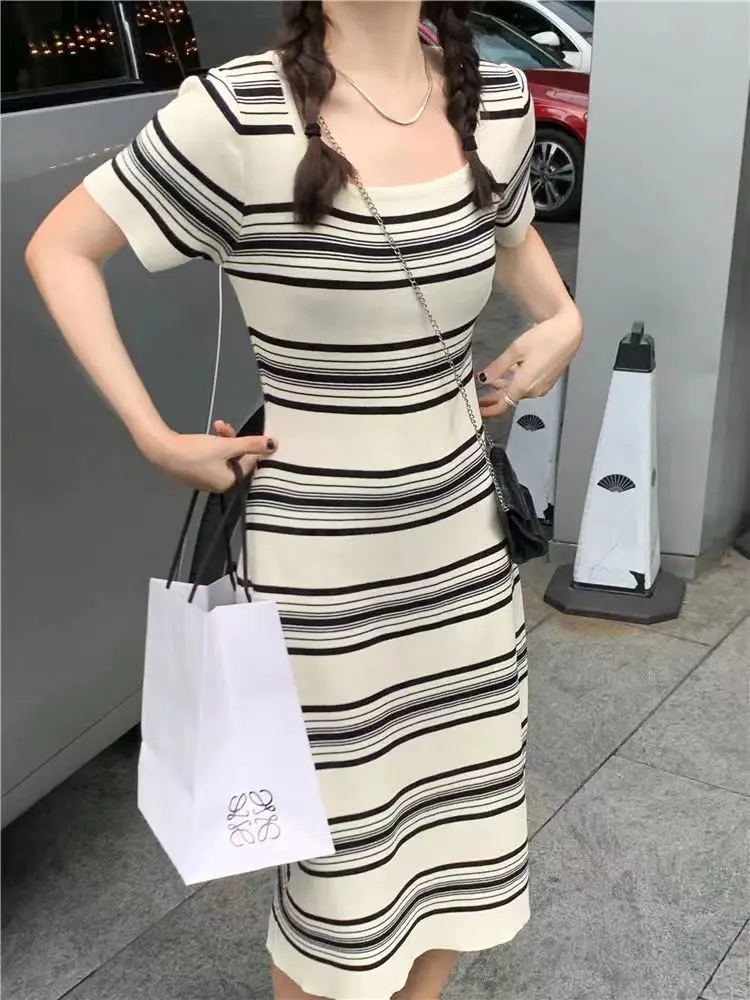 

Spring/Summer New Women's Knitted Dress Loose Commuter Casual Stripe Short Sleeve Straight Tube Skirt