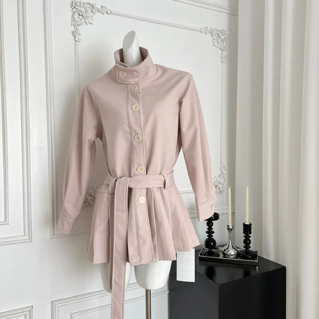 

Корейская простая женская ветровка Irt Dr, осень 2024, новая плиссированная ветровка с поясом на одной пуговице, или юбка