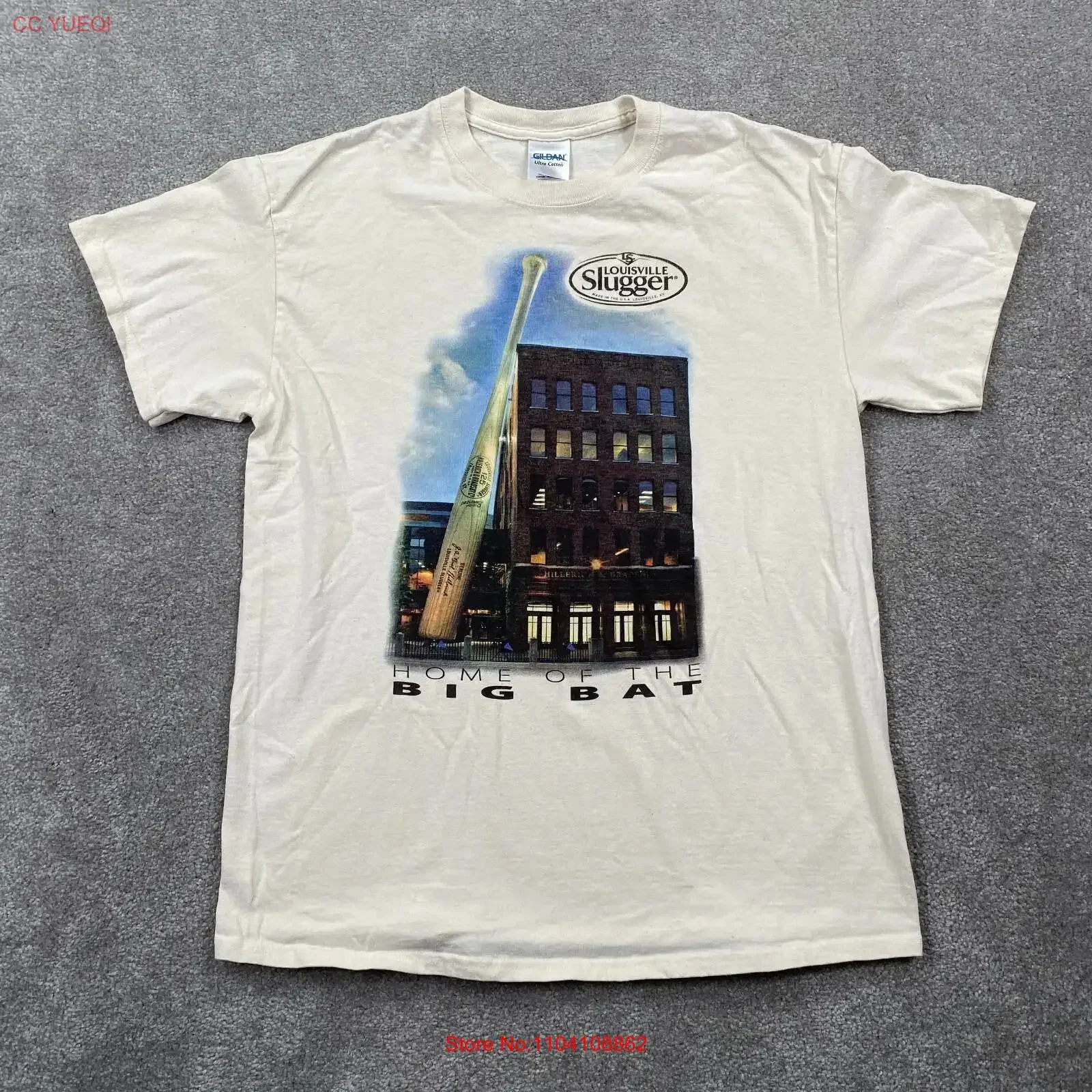 Camiseta del Museo de Louisville Slugger, Tierra Natal del Bate Grande, Talla M, Color Marfil, Estilo Vintage Lavado, Transpirable, Cómoda y Elástica