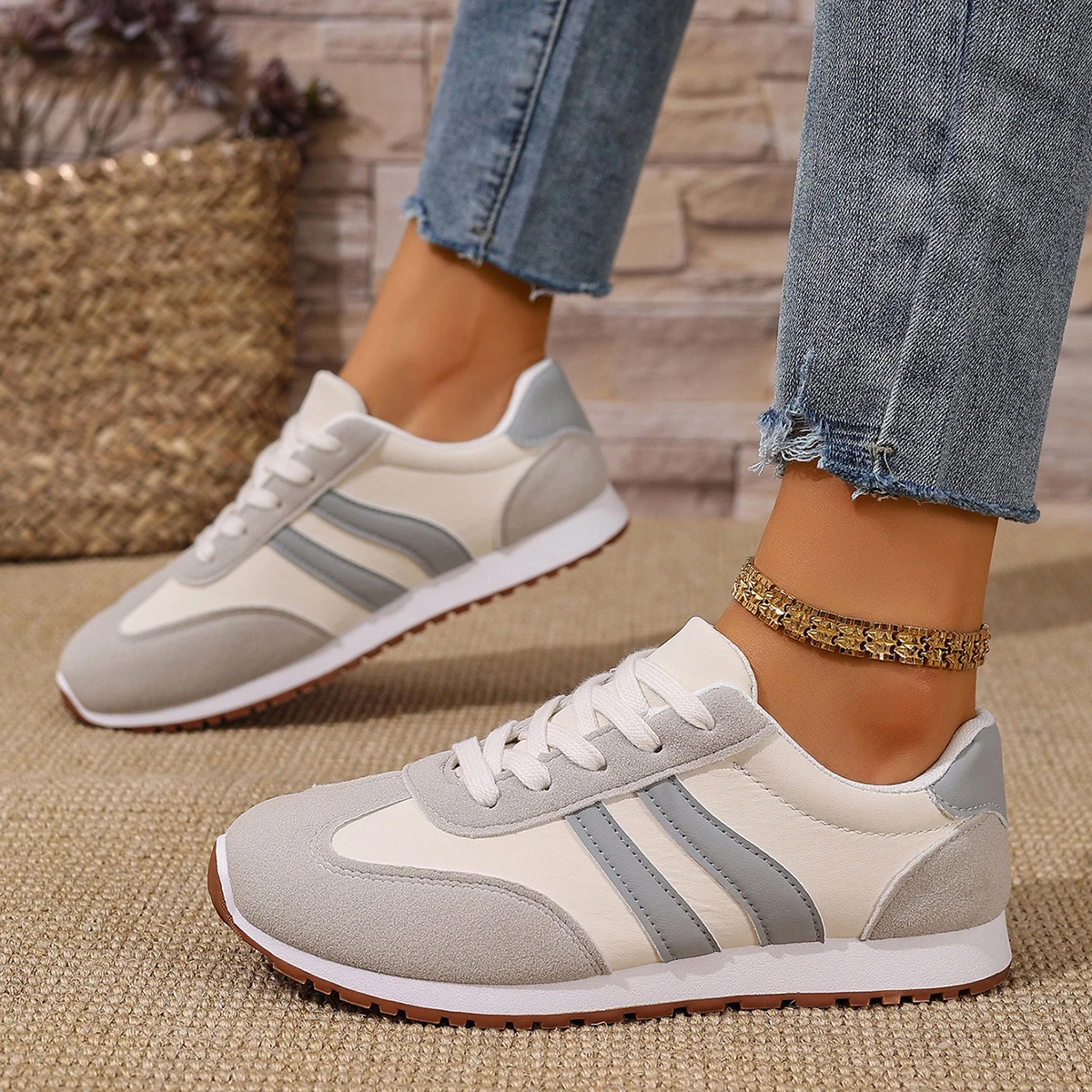 New Casual Shoes Fashion All-match Running Shoes Breathable Cloth Surface Lightweight Sports Women's Shoes Zapatos De Mujer view 6