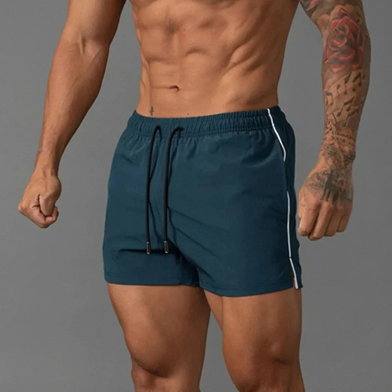New Summer Men's Leisure Sports Outdoor Shorts Breathable Leisure Running Fitness Pants Three-quarter Pants Solid Color