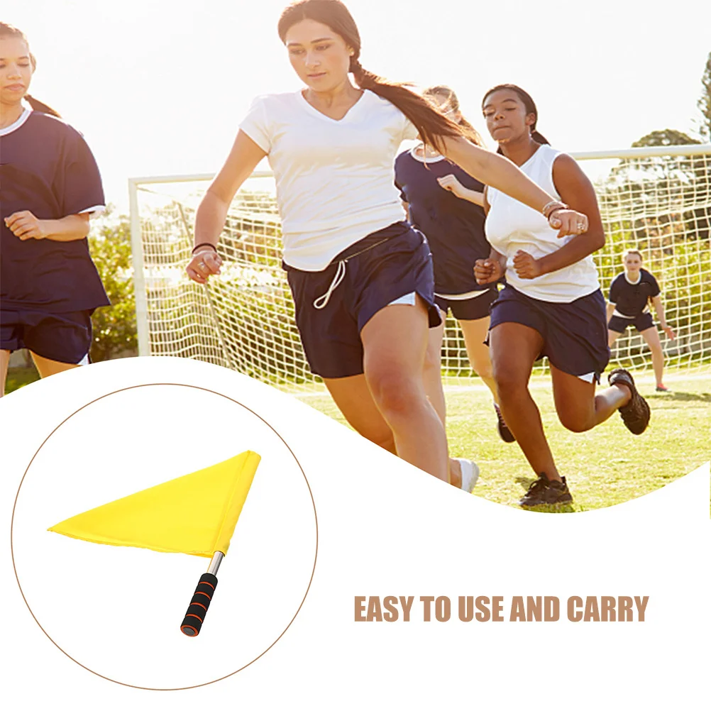 4 قطع من أعلام حكم المرور الصغيرة المحمولة خفيفة الوزن من البوليستر لتزيين الحفلات الرياضية