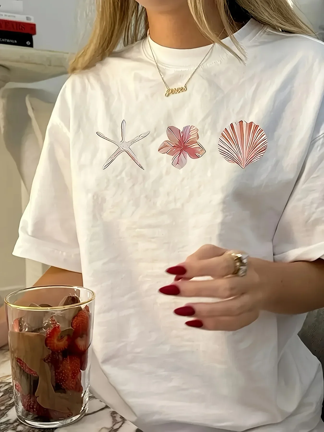 Summer Women's Vintage Marine Life Design Tee Pattern Short Sleeve T-Shirt Round Neck Design Trendy Women Harajuku Cute Clothing