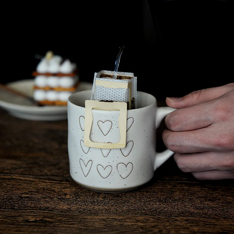 

1 шт., кружки с дизайном в виде сердца для пары, керамический набор чашек для пар, офиса, домашнего использования, украшение стола, стильная посуда для напитков, чашки для молока, идея подарка