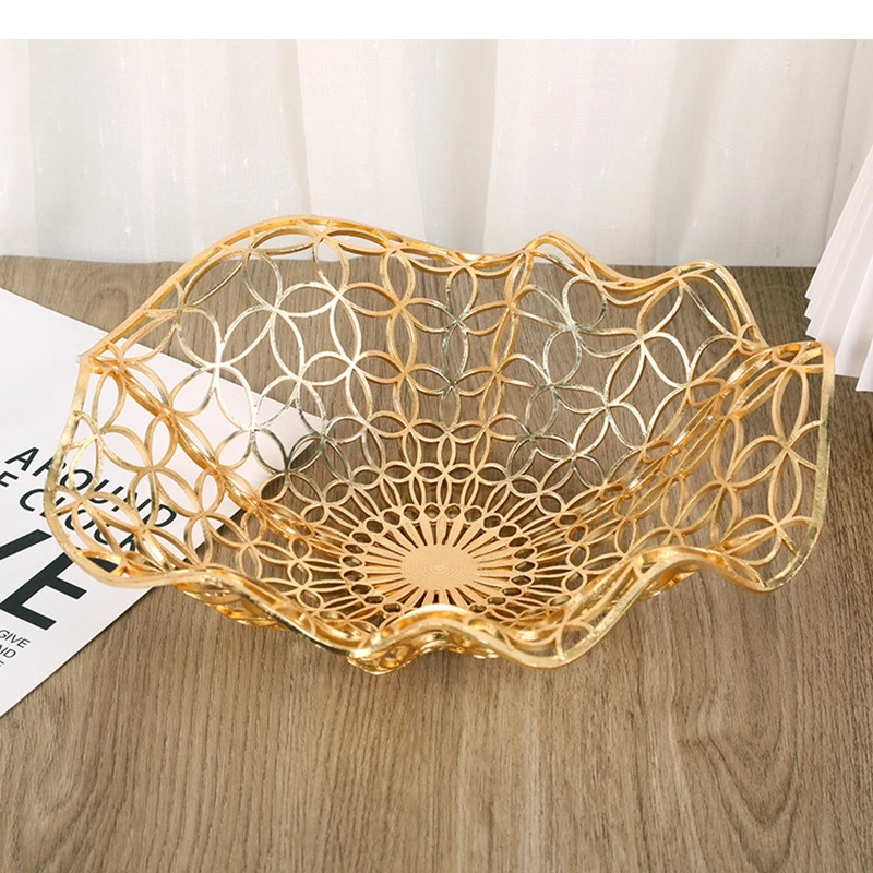 Metal Fruit Plate Gold Hollow Geometry Irregularity Tray Desktop Storage Container Snack Home Decoration Accessories