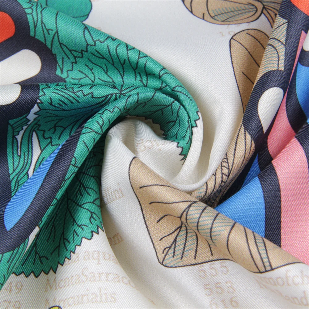 2025 Nuove sciarpe di seta Avvolge Catalogo di piante Sciarpa di seta stampata in twill Scialli da donna Design di lusso Sciarpa arricciata quadrata di moda Hijab