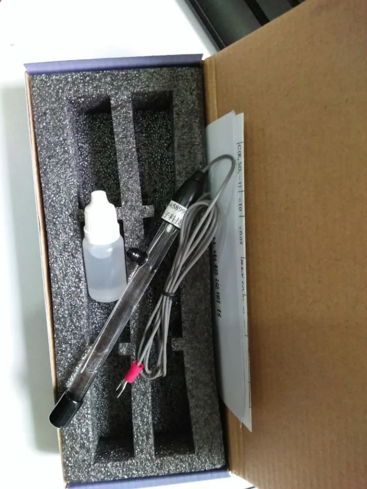 Silver Chloride Reference Electrode. Model 218 Ag-AgCl Electrode for Single Salt Bridge Experiment.