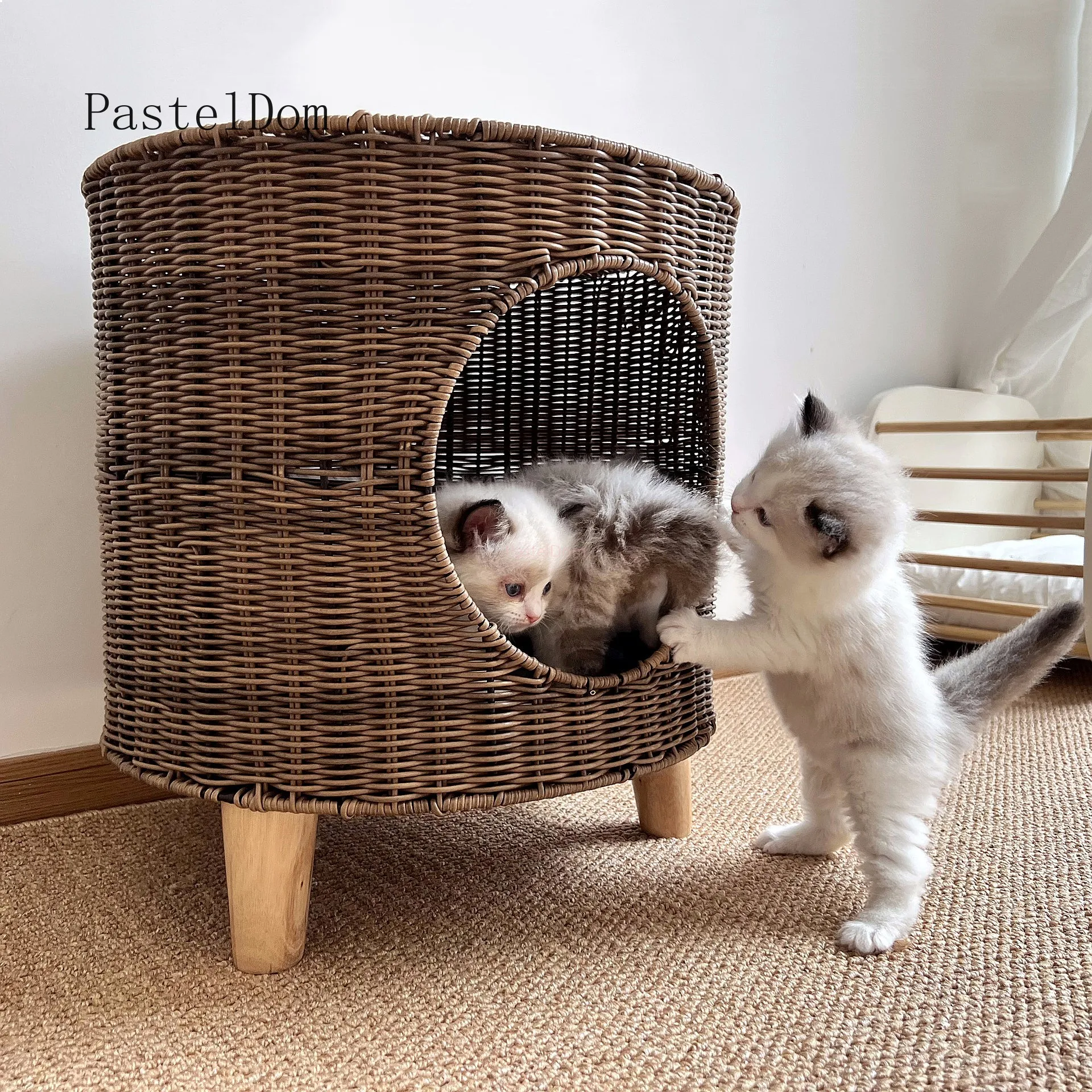All‑Season Cozy Semi‑Enclosed Wicker Pet Bed, Breathable Tripod‑Structure Warm Winter Shelter Sleeping House for Cats & Dogs