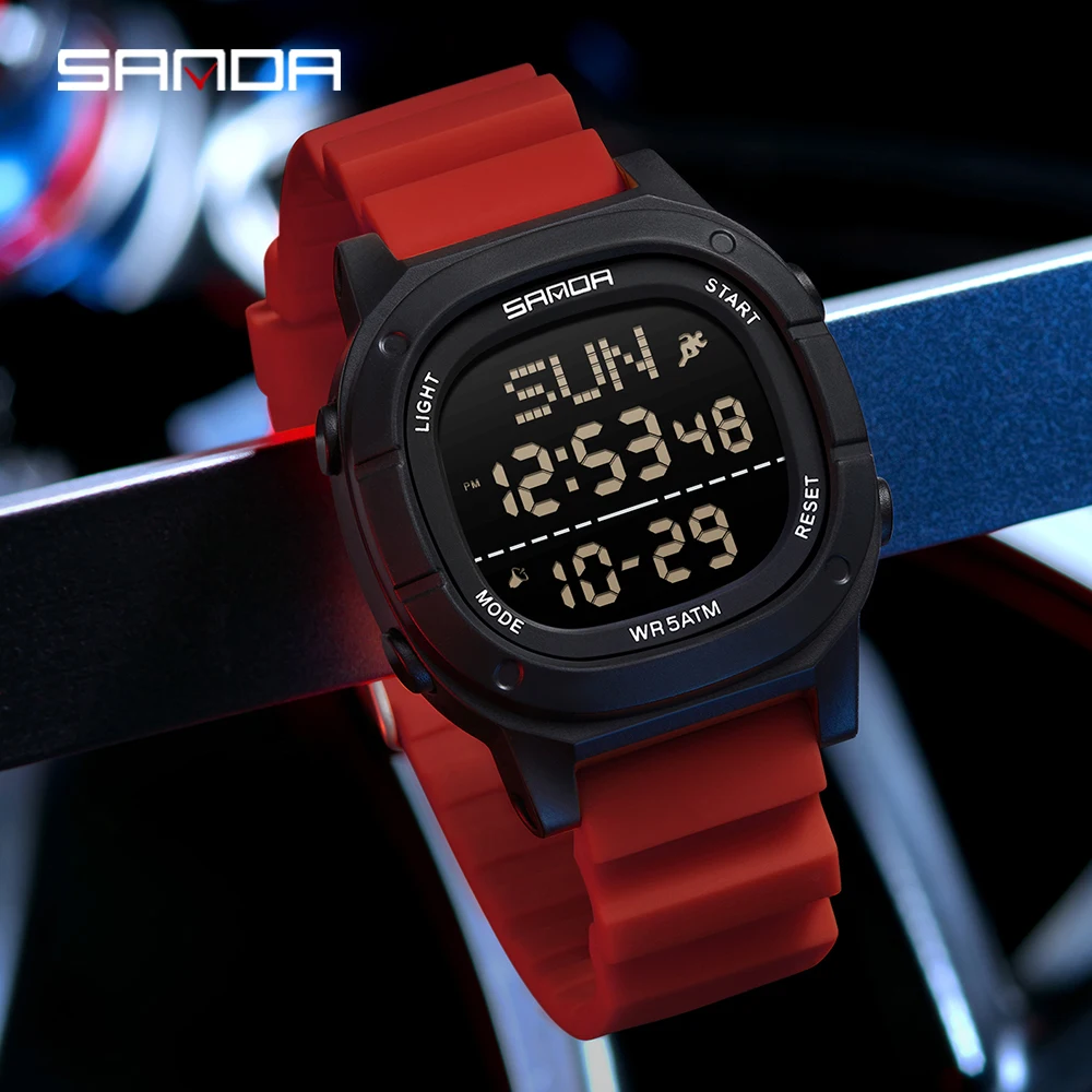 SANDA 9078 أفضل ساعة إلكترونية جديدة للرجال ساعة منبه مؤقت تقويم مقاوم للصدمات ساعة رقمية رياضية وترفيهية