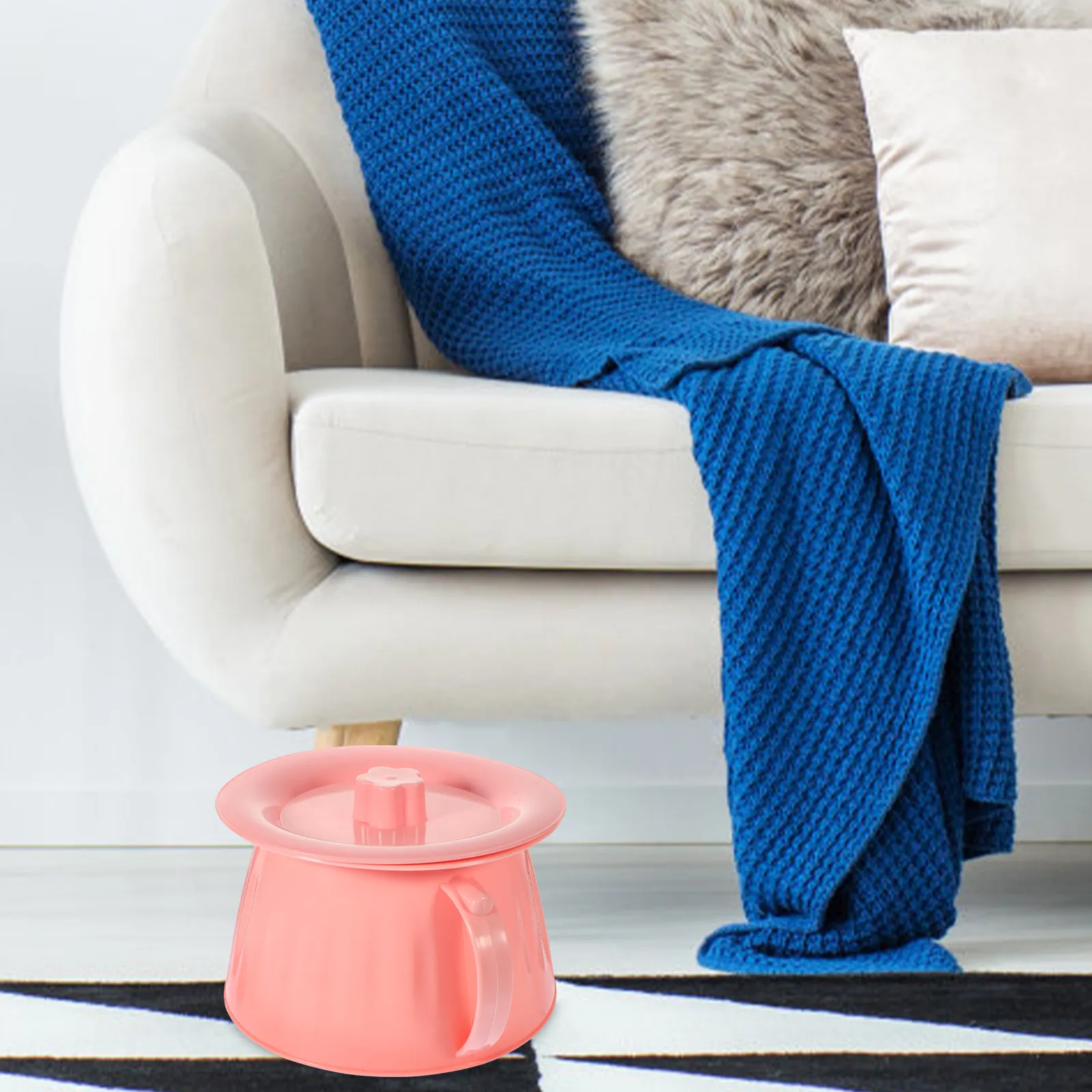 

Portable Chamber Pot Urine Bucket for Elderly Pregnant Adults Lightweight Compact PP Plastic Bedside Night Urinal Spittoon Home