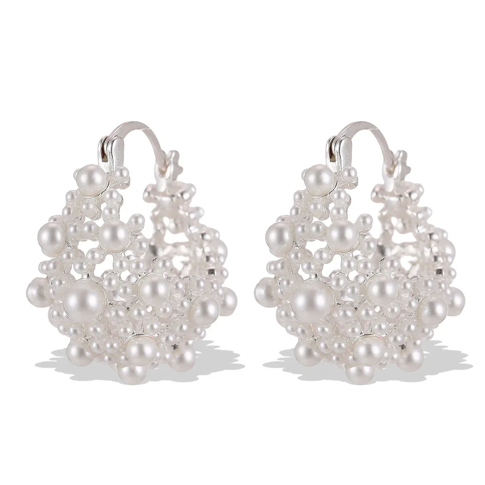 Vintage Faux Pearl Dangle Earrings for Women Flower Elegant Luxury Look Drop Ear Jewelry Unique Statement Ear Ornaments Party