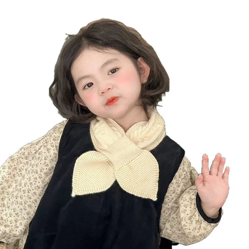 Korean Style Baby Scarf Simple Solid Color Crossover Neck Warmer Warm Soft Knit for Infant Toddler Outdoor Easy Match Outerwear