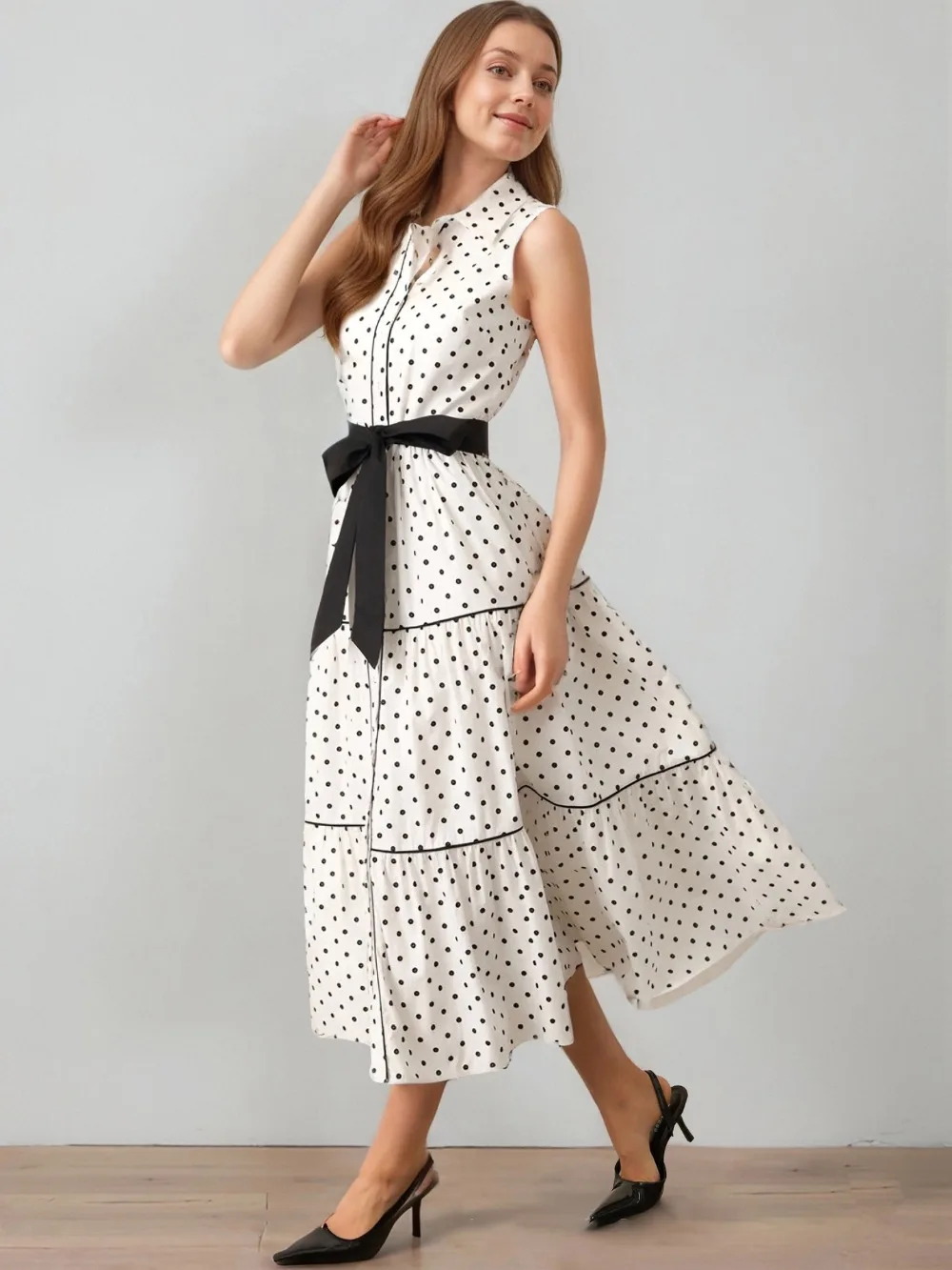 

Элегантное приталенное платье-рубашка в горошек для женщин: модное, мягкое, без рукавов, с отложным воротником, для пляжа, путешествий и отпуска. Весна-лето.