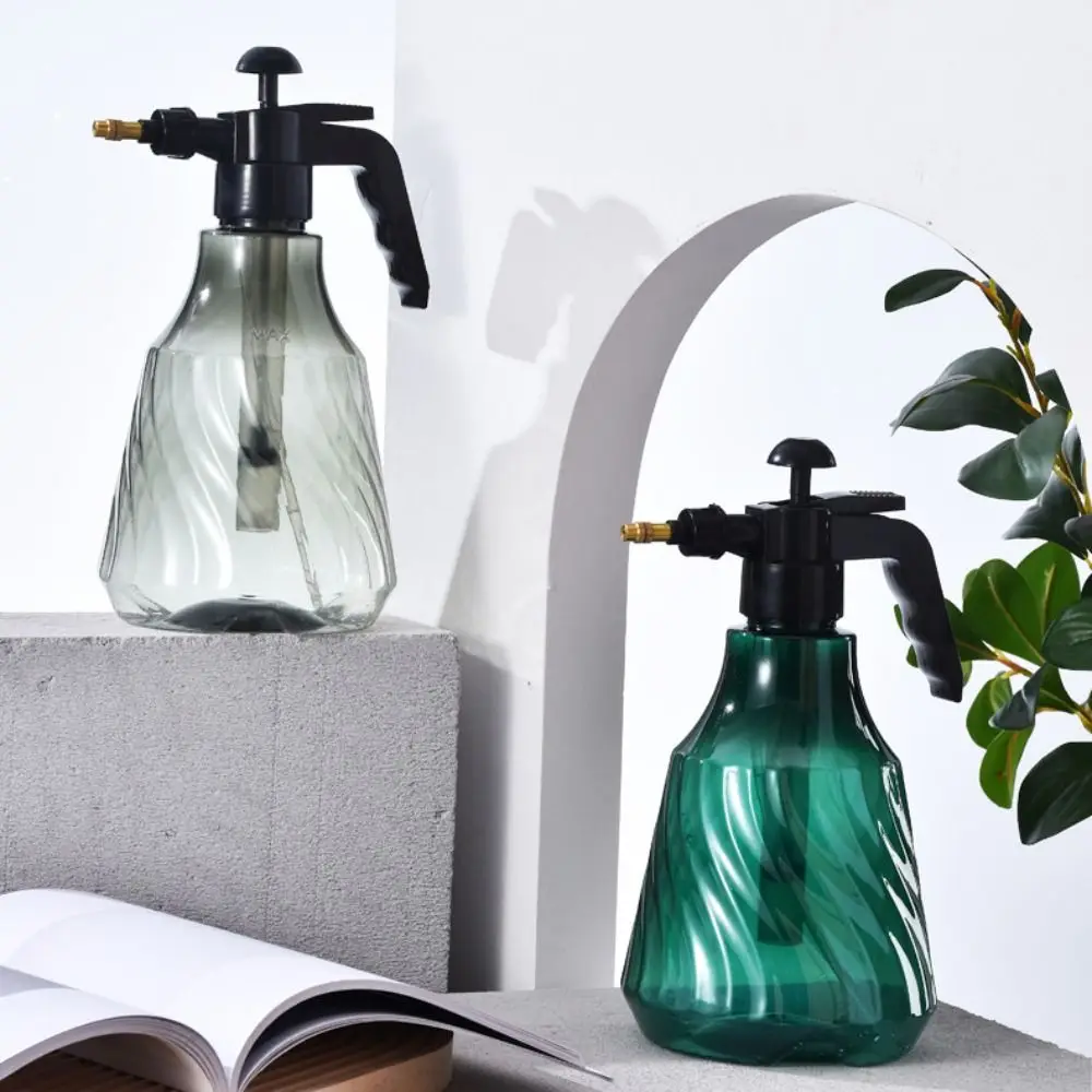 New Manual Air Pressure Flower Watering Pot Spray Nozzle Large Capacity Spray Bottle Garden Tools 2L Pressure Sprayer