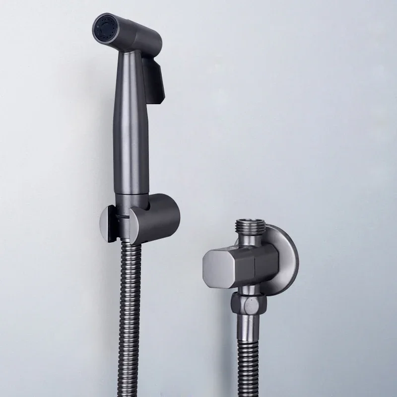 

Серый ручной распылитель для биде Душ Туалетный комплект Пистолет Серый латунный душ Shattaf Медный клапан Набор кранов для биде Черный струйный