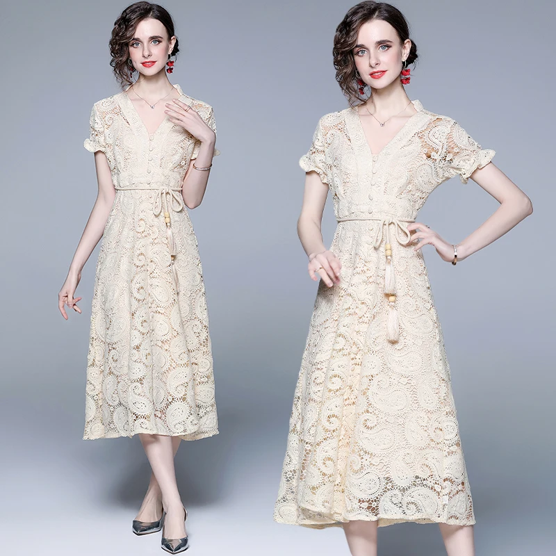 

2024 Palace Heavy Industry Hook Flower Hollow Water Soluble Lace Elegant French Style Slimming Dress Delivery Interior and Belt