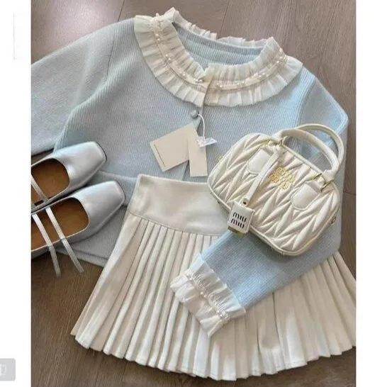 Girls Suits 2024 Spring and Autumn New Blue Knit Cardigan Female Treasure College Style Pleated Skirt Two-piece Set Clothes