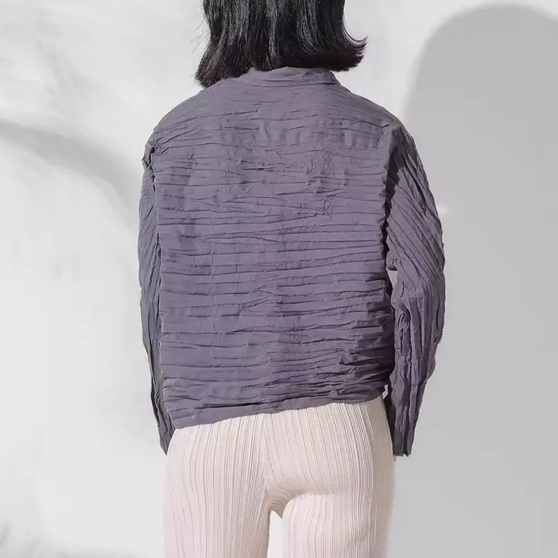 Yfpf miyake plissado camisa feminina moda lapela manga longa cor sólida único botão blusa versátil 2025 novas roupas 3a421