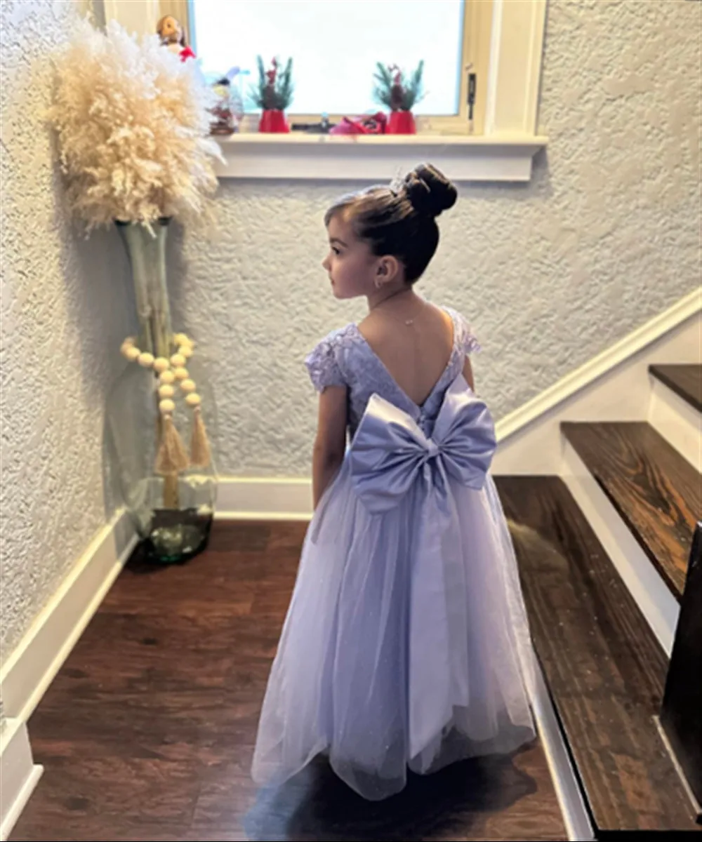 

Lovely Flower Girl Dress Wedding Back V-Neck with Bow Puffy Princess Birthday Party Gown Pageant Prom Dress Customized