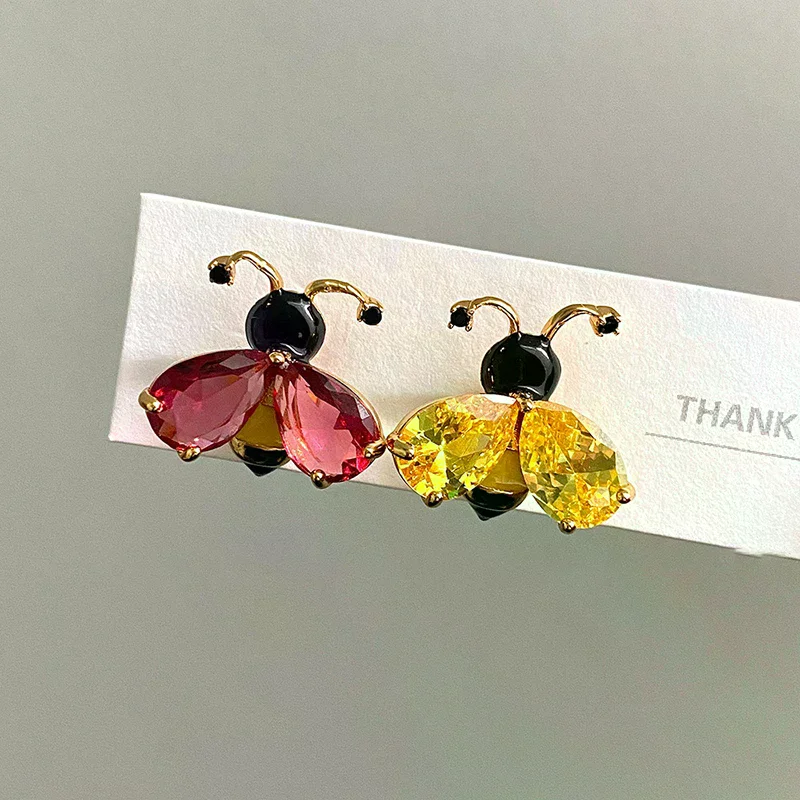 Fashion Cute Crystal Insect Little Bee Brooches Pin For Women Clothing Coat Jewelry Accessries Gifts