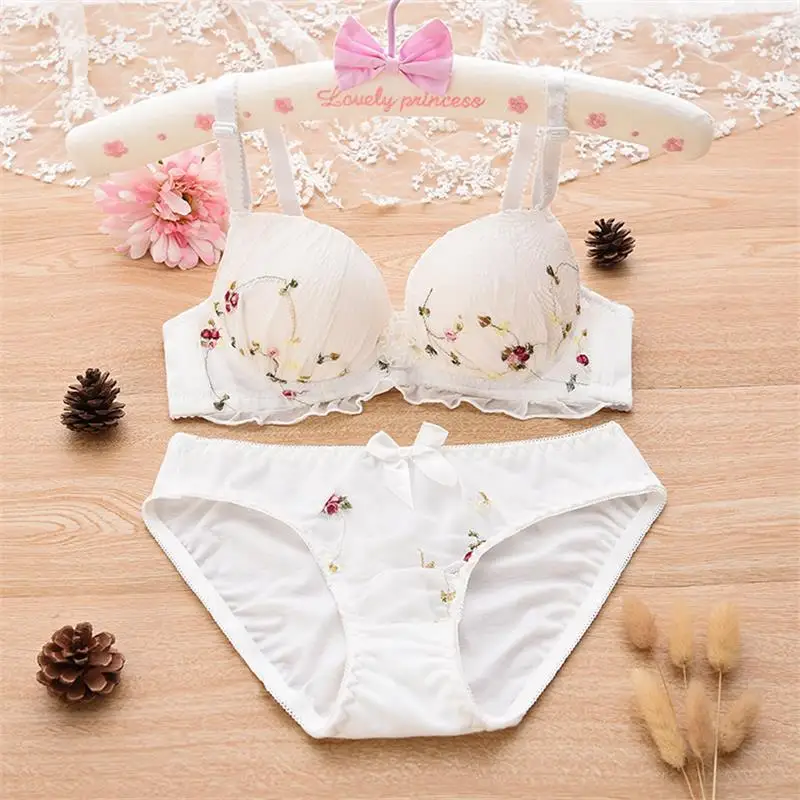 Fancy Lingerie Set for Women Floral Lace Bra Set 2 Piece Luxury Underwear Sexy Sexual Fairy Fine Underwire Bra Brief Sets