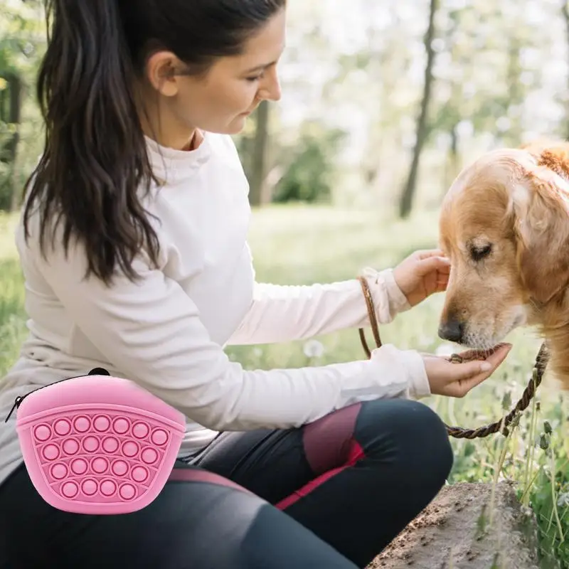 Feed Storage Pouch Pet Snack Bag Silicone Portable Dog Training Treat Snack Dogs Obedience Outdoor Food Reward Zipper Waist Bags