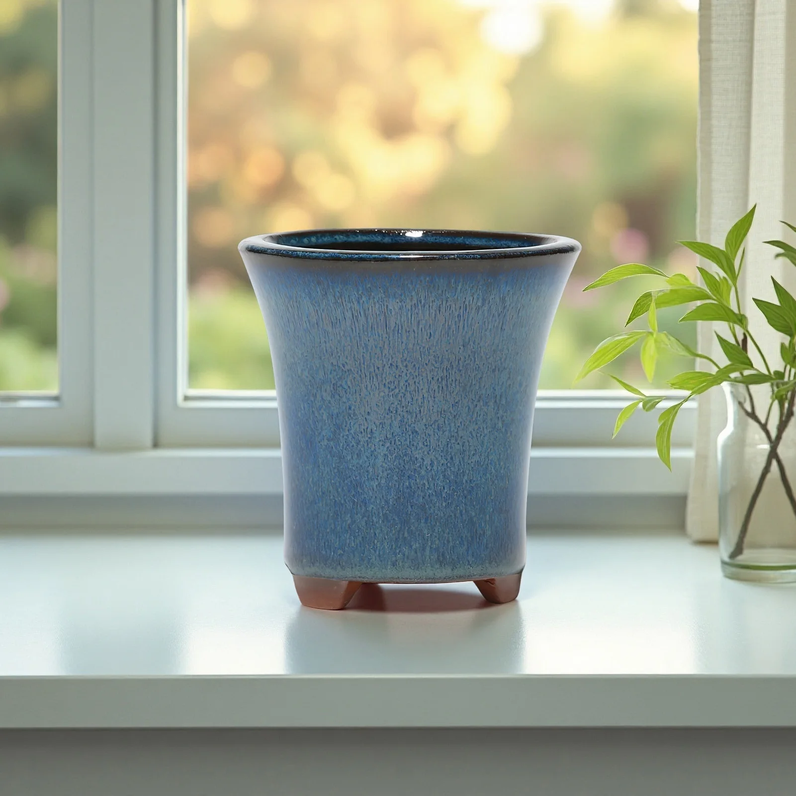 Ceramic Flower Pots with Drain Hole Drain Holes to Remove Excess Water Design for Balcony Living Room Bedroom