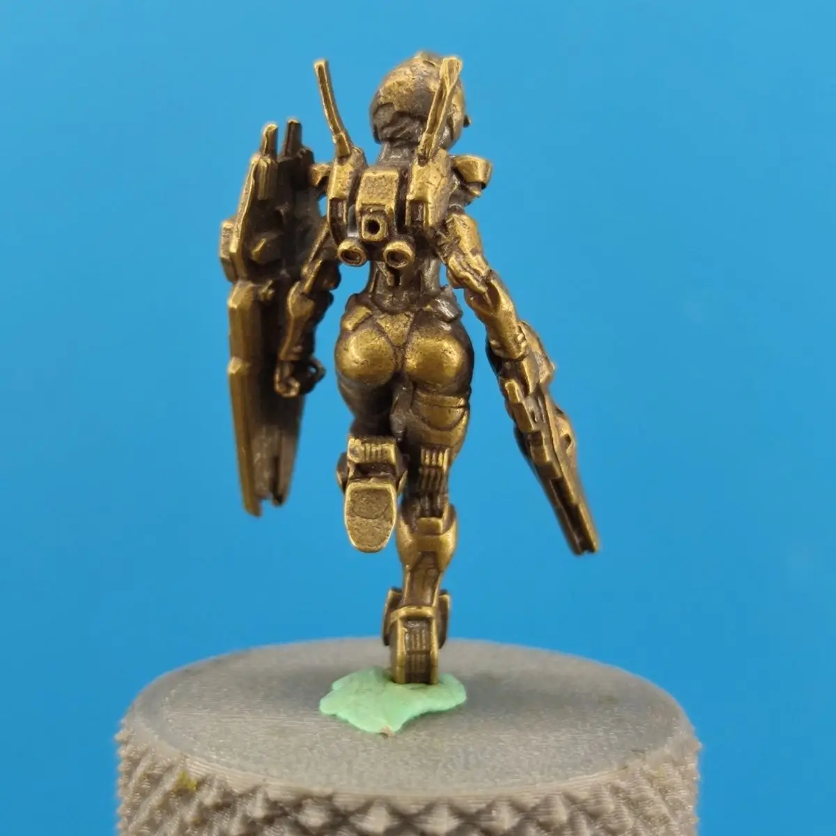 39mm Beautiful Young Girl copper 2D Mechanical Mecha Statue Anime Figure Decoration Crafts