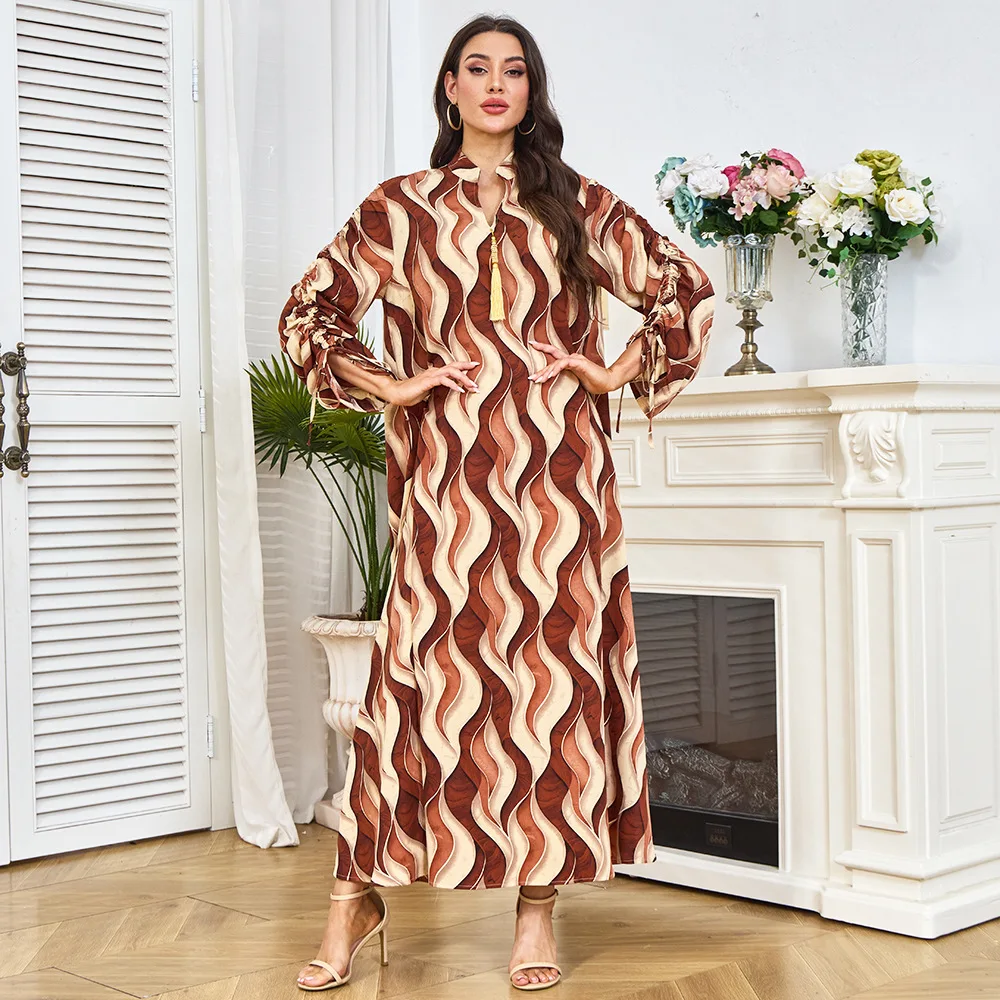 

Arabian Dubai Summer Women's Floral Sexy V-neck Long Sleeve Dress Muslim Casual Robe Abaya Ramadan Dubai Luxury Islam Elegant