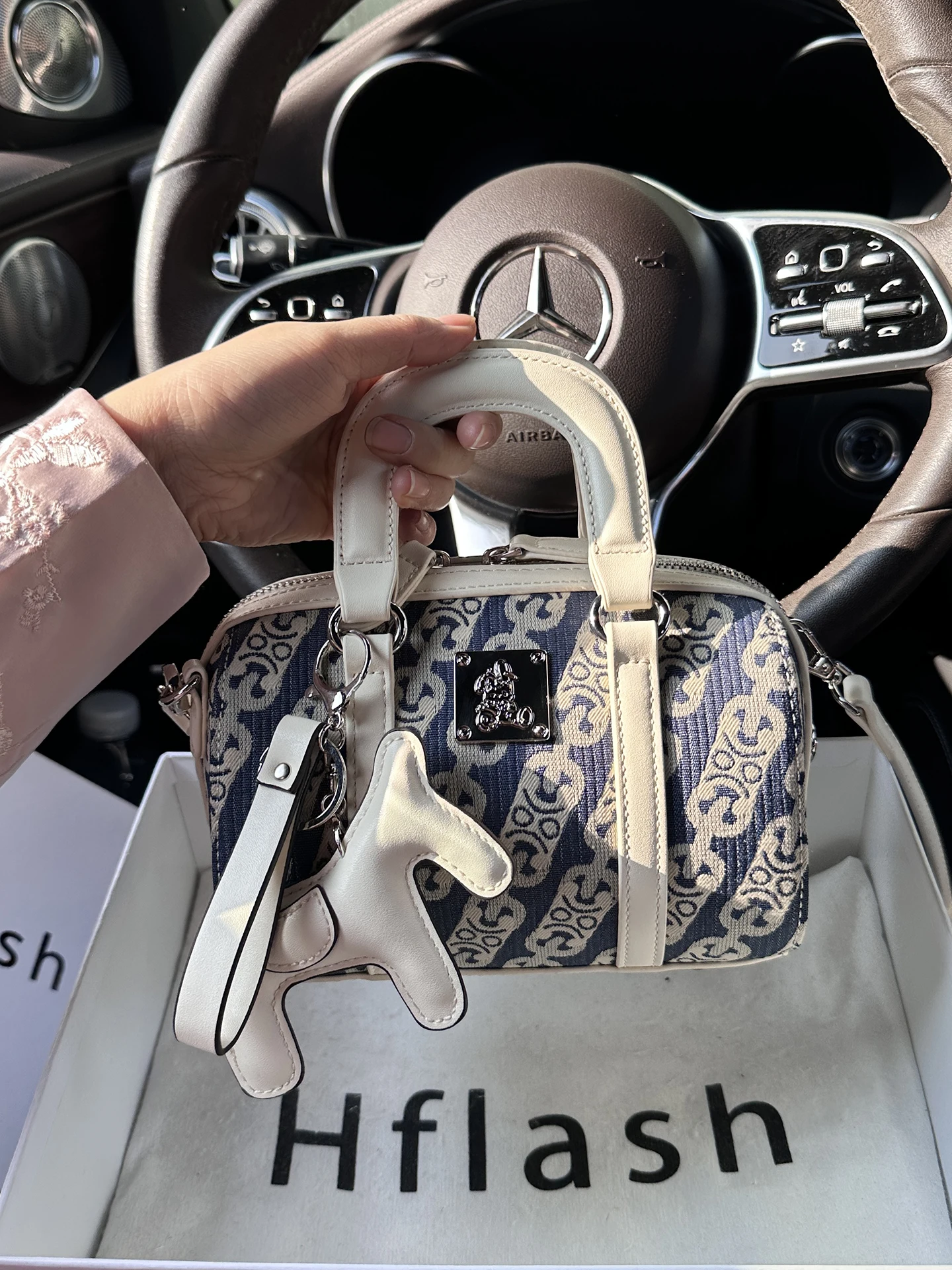 borsa-a-tracolla-da-donna-hfla-2026-nuova-borsa-a-cuscino-con-catena-casual-in-morbida-pelle-a-forma-di-cilindro-rotondo