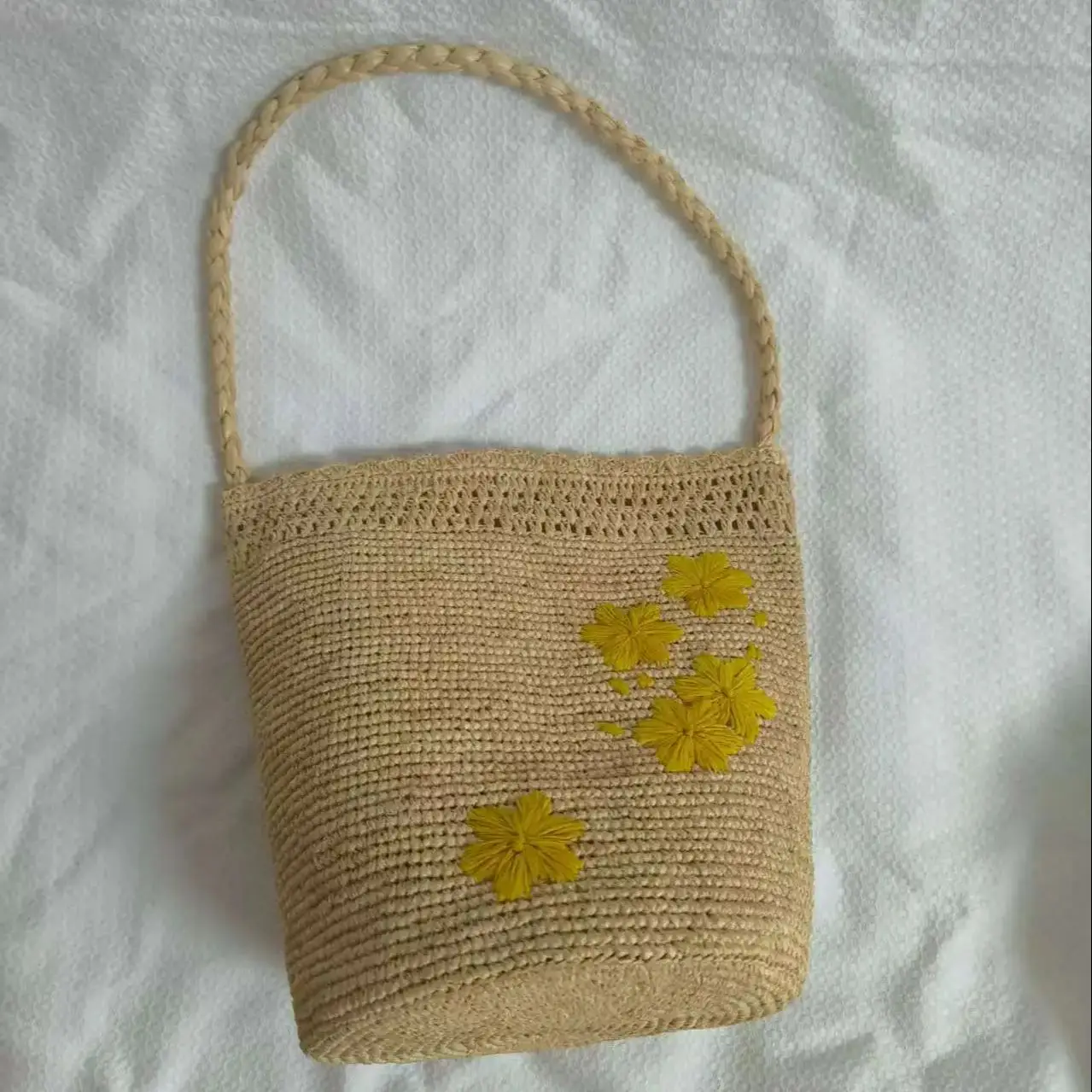 

Handmade Embroidery Thailand for Women Bucket Bag Handheld Straw Woven Bag Summer Vintage Flower Handheld Shoulder Bag