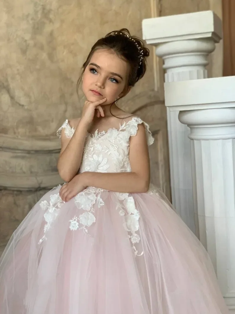 

Pink Tulle Nude Neck Floor Sweeping Lace Applique Flower Girl Dress Cute Wedding Bridesmaid Birthday Celebration Eucharist Dress