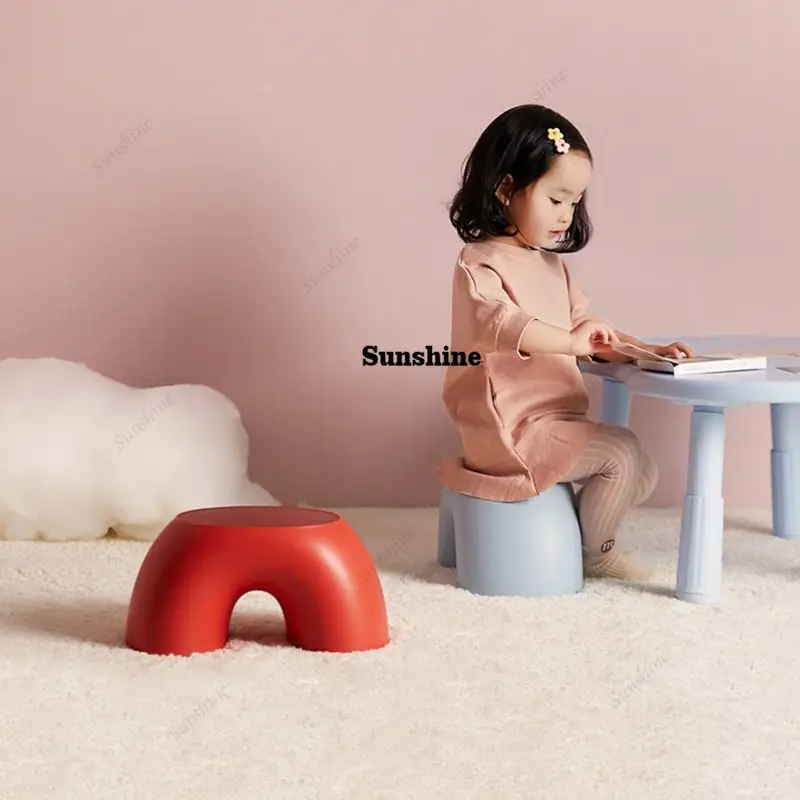 

Rainbow Kids Stool: Minimalist Design, Rounded Comfort, Anti-Slip & Durable for Home Shoe Changing