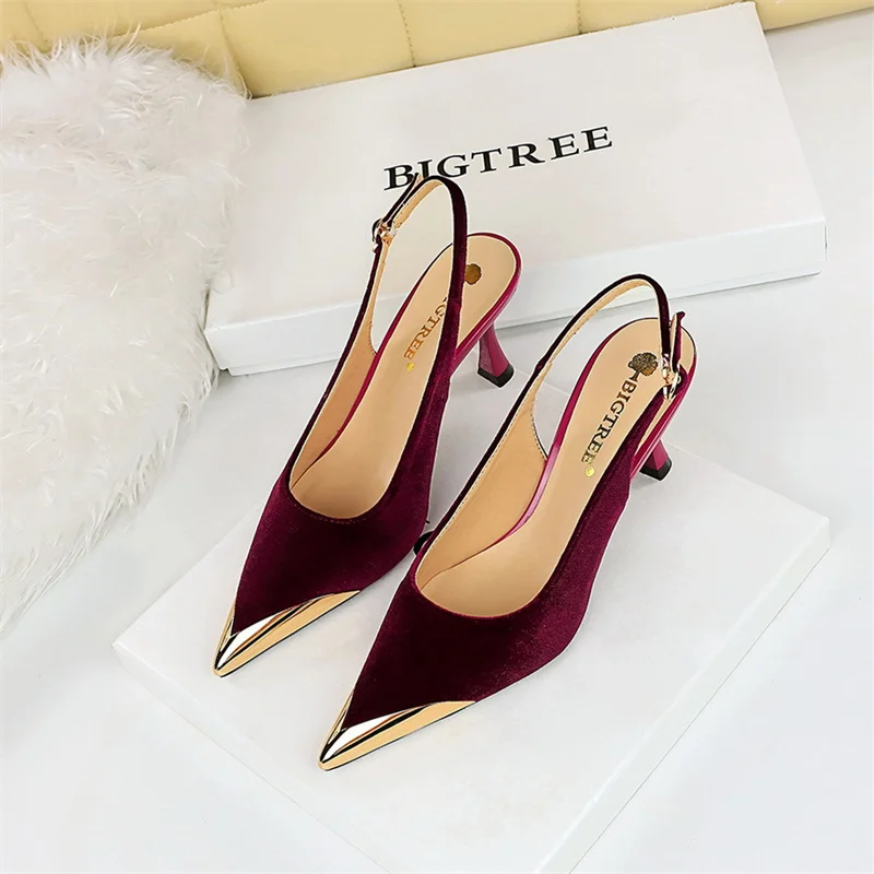 

Elegant Women Green High Heel Velvet Pumps Wedding Party Slingback Sandals Metal Pointed Toe Hollow Buckle Wine Red Shoes