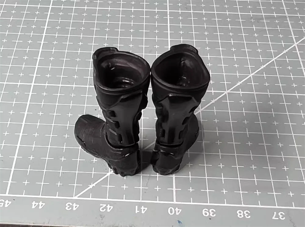 Sapato preto sólido e botas para Action Figure, Acessórios Material PVC, 6 "Action Figure, Componente Cena DIY, ATOYS Snake Doll, Hot Sales, 1 Pc, 12 °