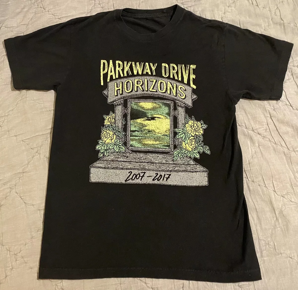 

Parkway Drive Horizons Black Short Sleeve Size S-4XL T-Shirt Unisex BT051