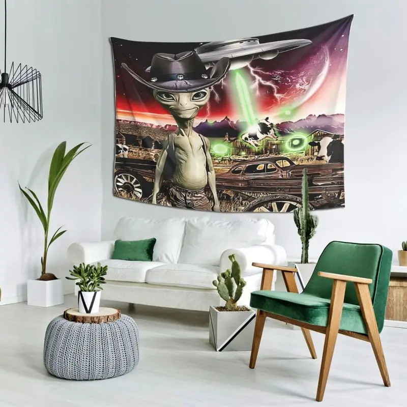 VIKAMA Western Cowboy Alien UFO UFO UFO Sucking Cow Retro Tapestry Background Esports Room Funny Wall Decoration Room Decor