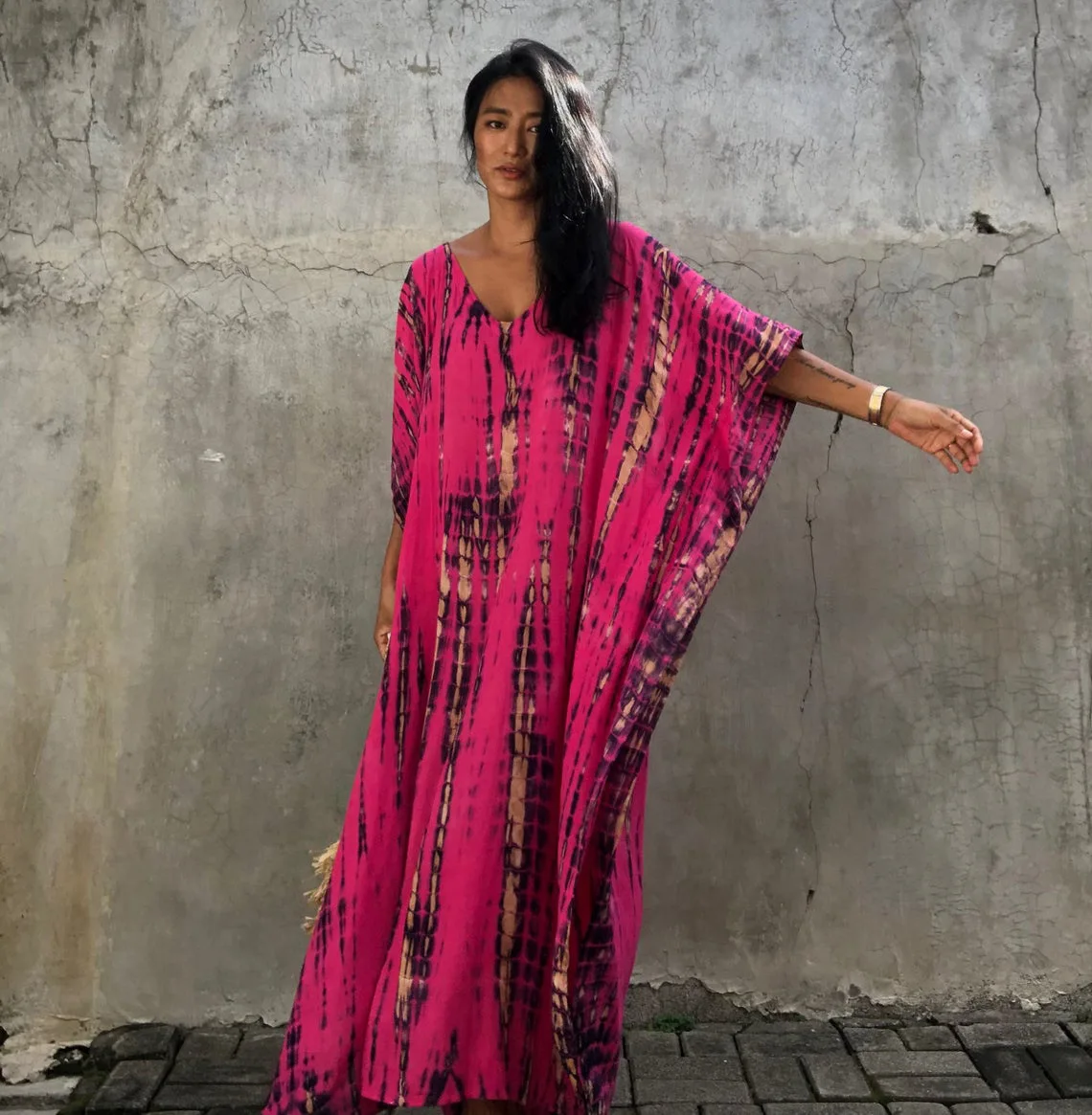 Plus Size Boho Cover Up damski Plus Tie Dye i Geo Print rękaw w kształcie skrzydła nietoperza dekolt z dekoltem w szpic okrycie plażowe sukienka