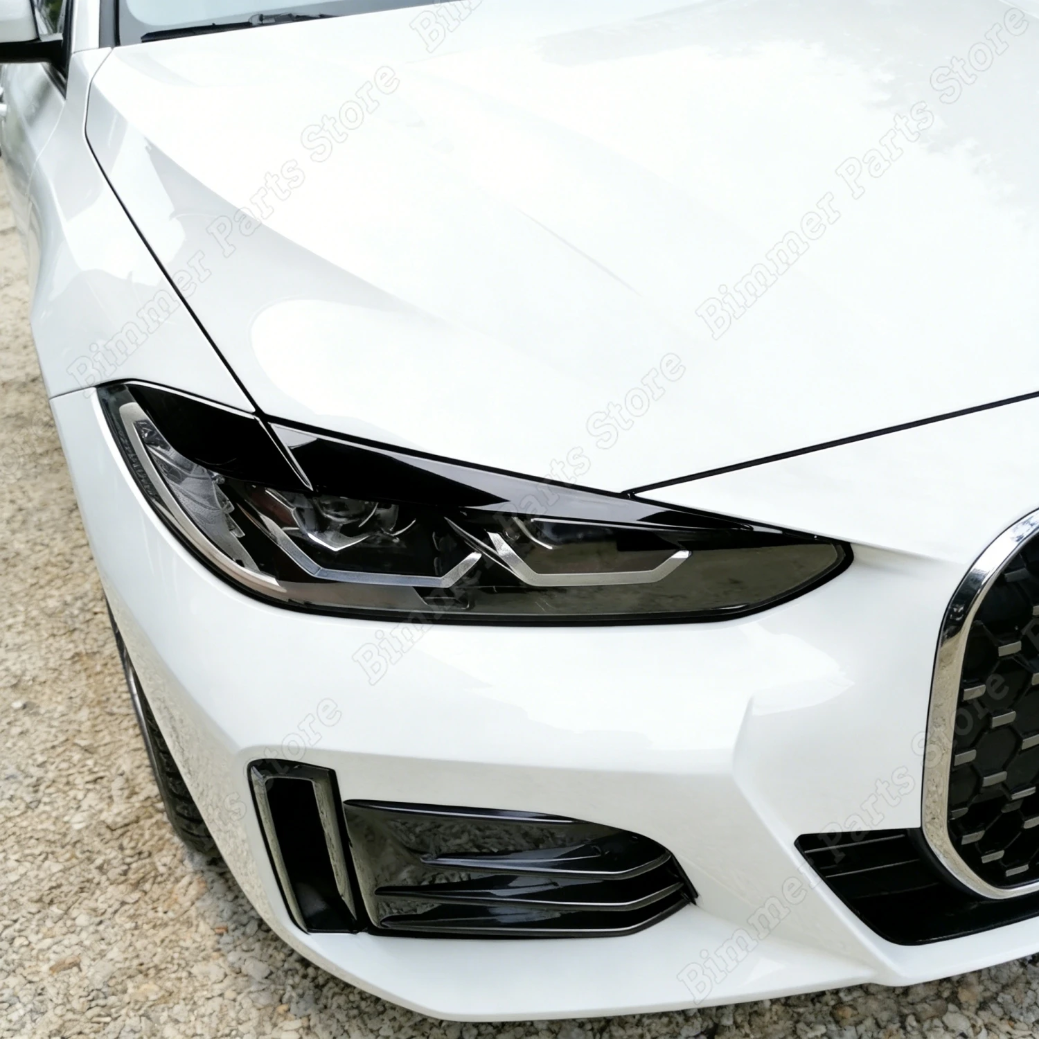 2Pcs ABS Gloss Black Headlight Evil Eyebrows Eyelids For BMW G22 G23 G24 G26 430i 430d M440i M440d i4 2021-2026 Lci 3D Stickers