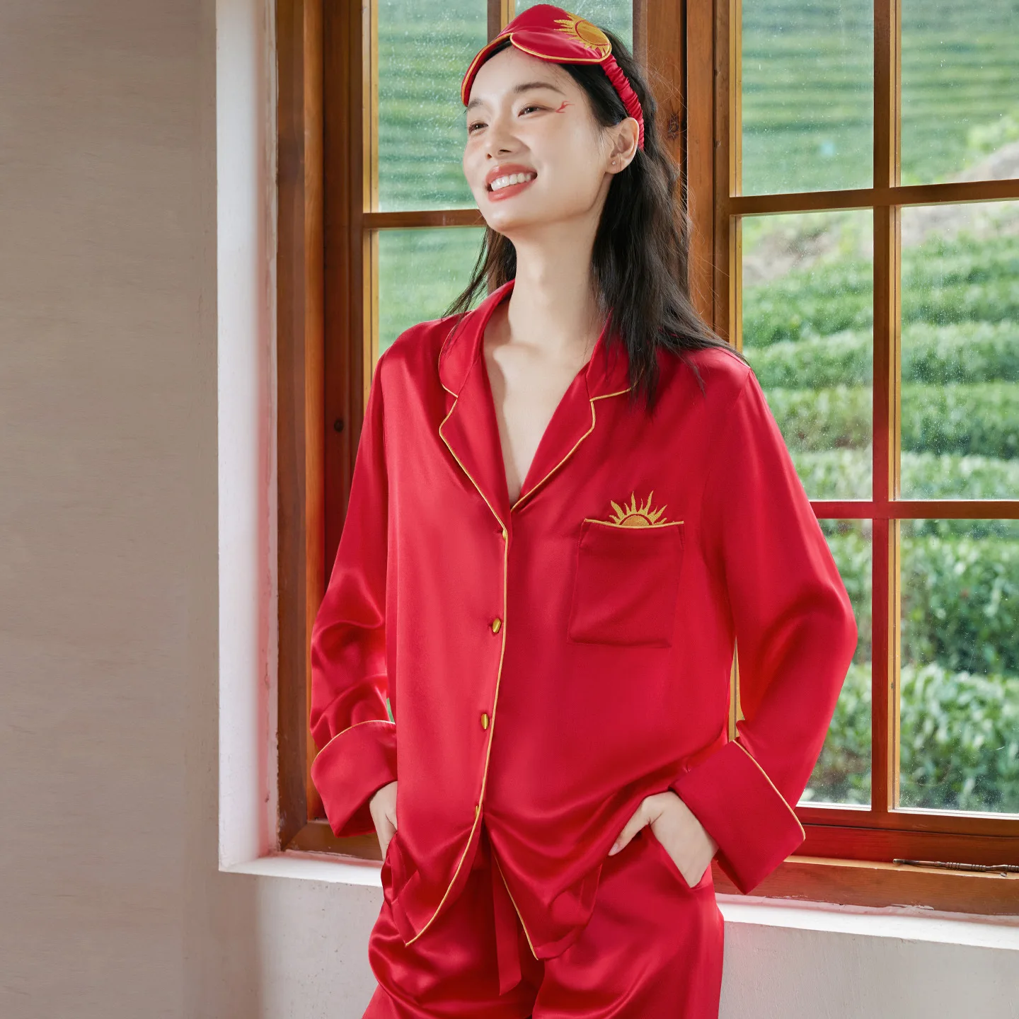 2026 100% Mulberry Silk Pajama Set Women Long Sleeve Button Down 2 Pieces Satin Sleepwear Elegant Wedding Bridal Loungewear Suit