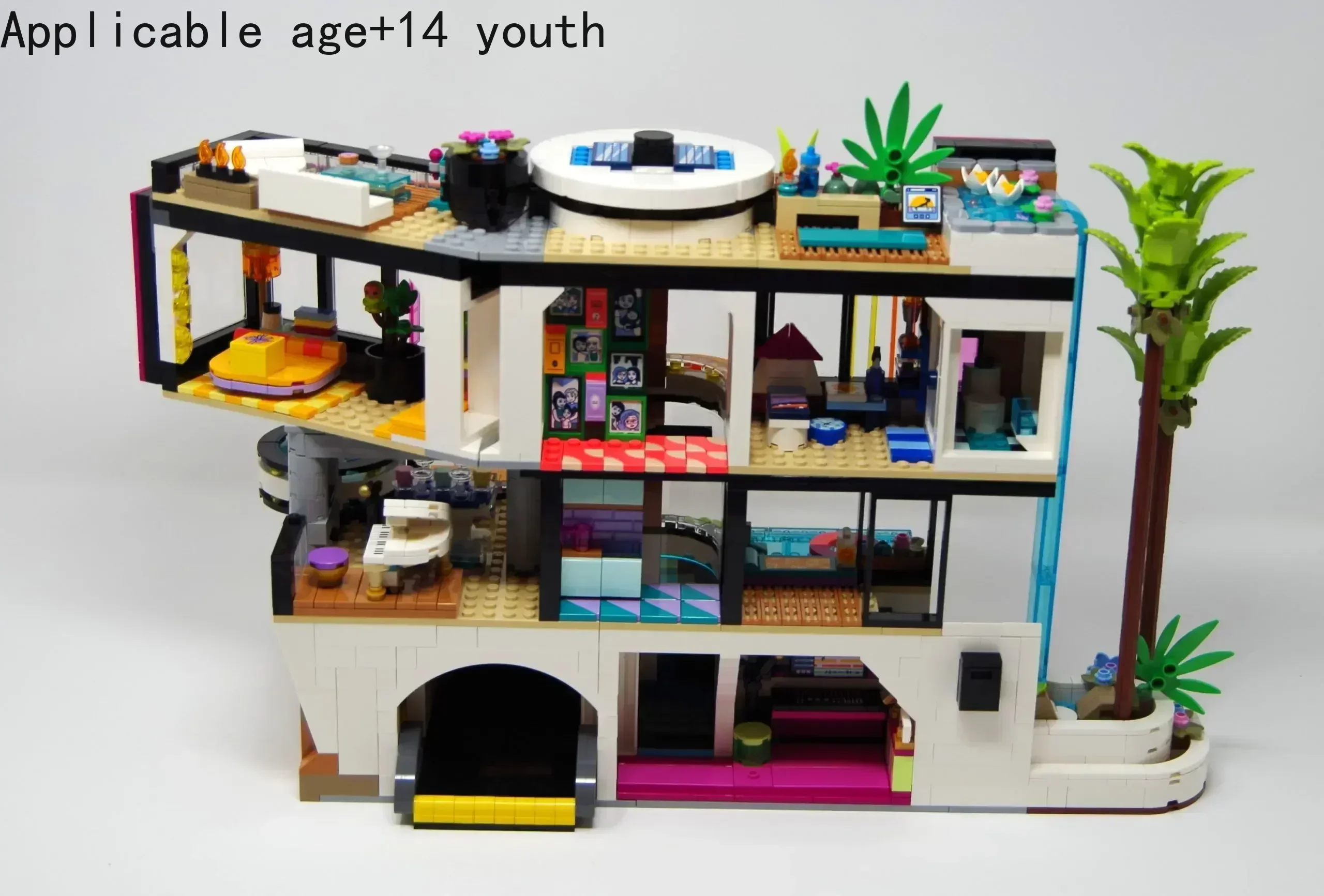 منتجات جديدة متوفرة 42639 مجموعة مكعبات بناء أندريا الحديثة الفاخرة للمنزل الإبداعي لعبة فيلا هدية لعيد ميلاد الفتيات