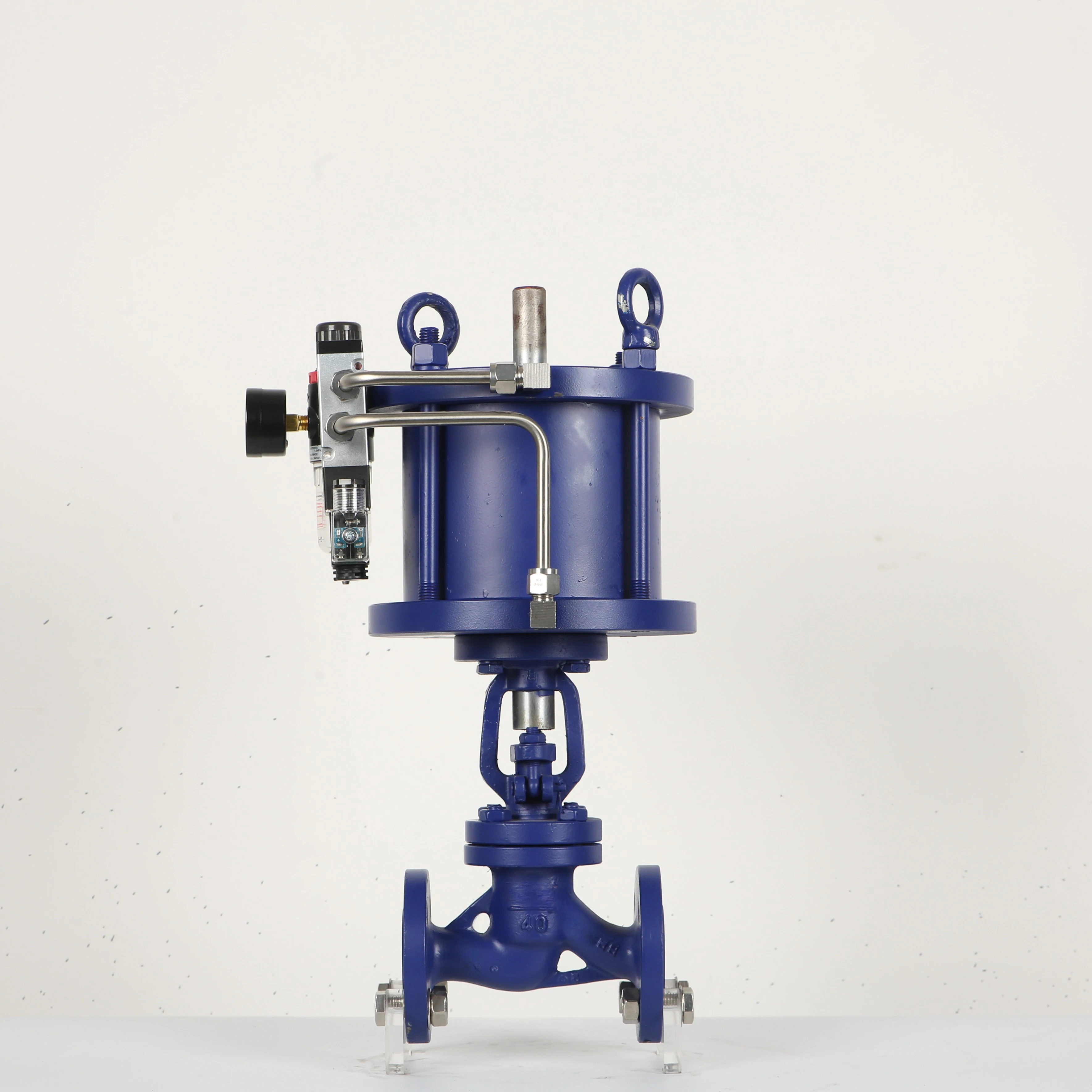 DN50 PN 1.6 300LB WCB CF8M Pneumatic Globe Valve PTFE Hydraulic Pneumatic Gas Control Valve For Water Manual Power High