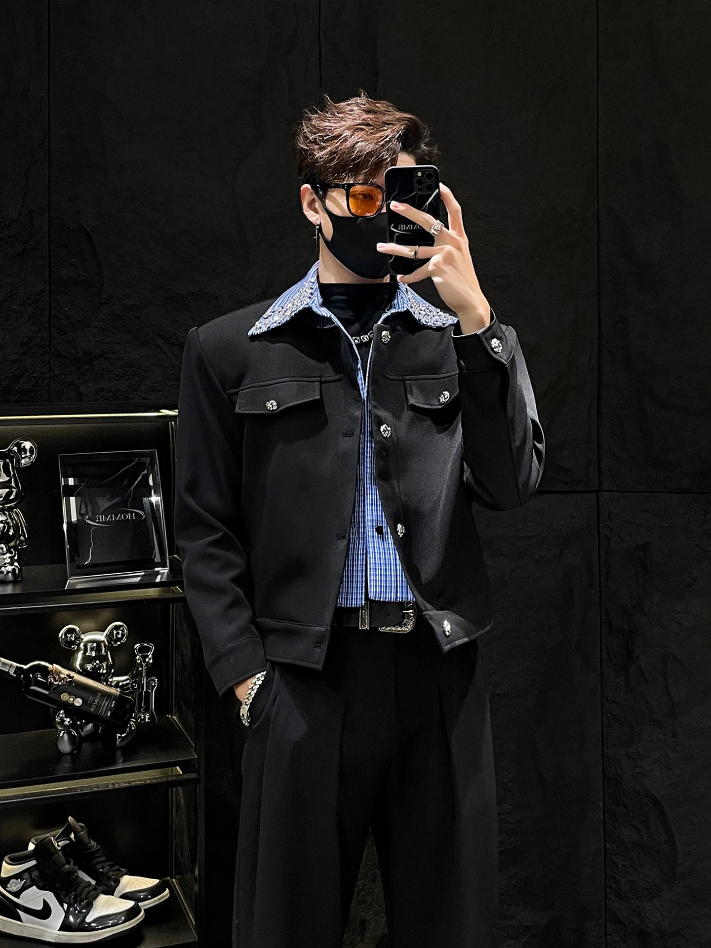 

Patchwork Diamond Embedded Fraance Sle Jaet New Arrival for Men Loose Fit Long Sve ort Sle Button Closure