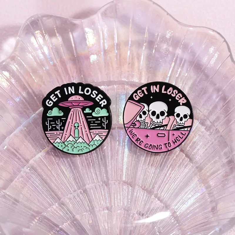 Punk Skull Alien Enamel pin Funny Halloween series Phrase Brooch Lapel Accessories Badge Gift For Friends Jewelry Wholesale