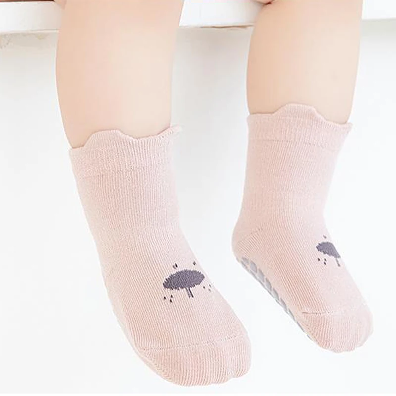 Baby Girls Boys Crew Socks Cute Cartoon Print Cotton Socks with Grippers for Infants Toddlers