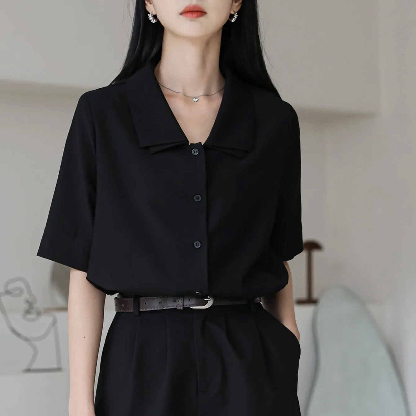 Black clothes good-looking onesie double collar solid color short-sleeved shirt  temperament shirt women's shorts short sleeves