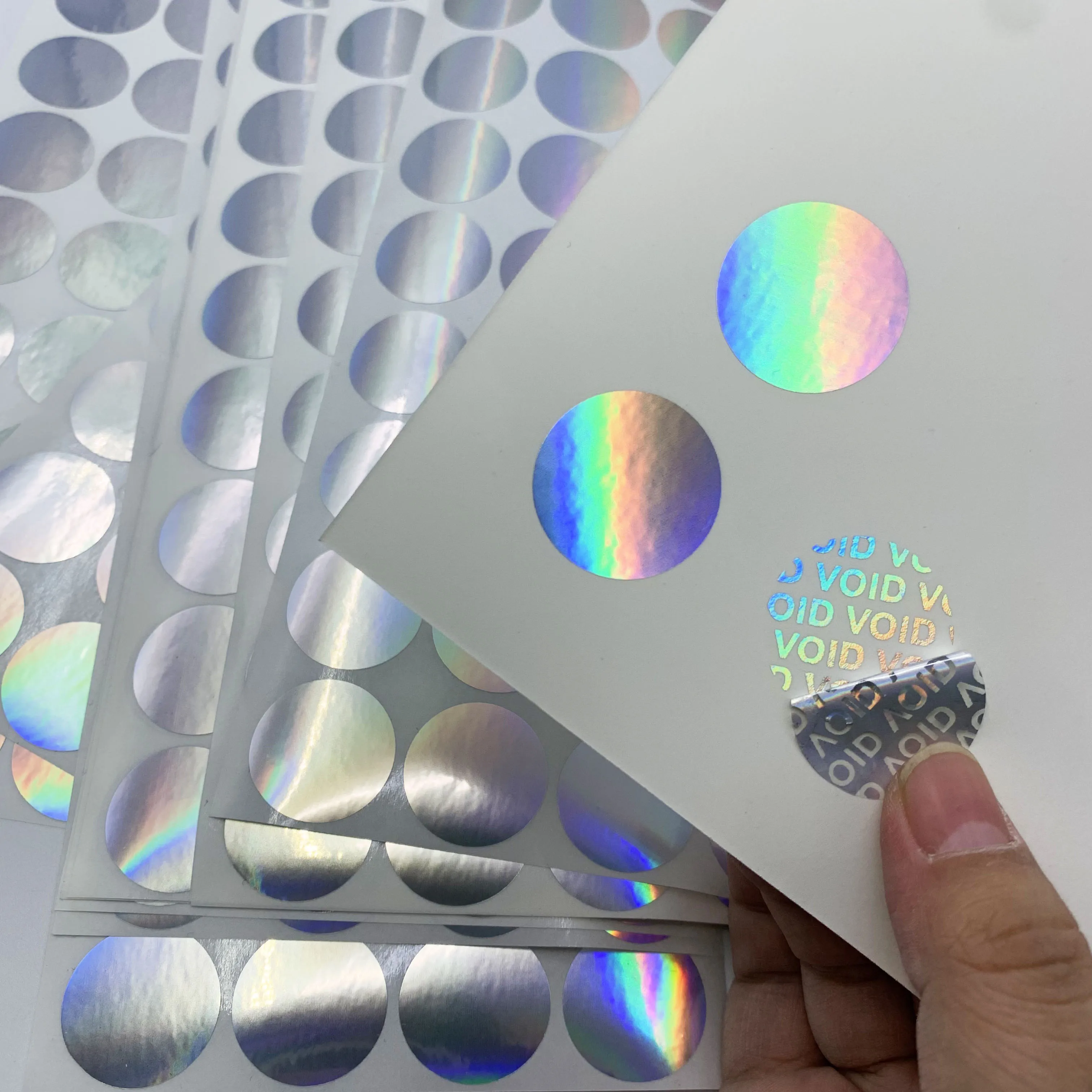 

80/160pcs Round Blank Radium Shimmer Seal Stickers, Tamper-Evident VOID Laser Stickers Suitable for Envelopes, Packaging Boxes