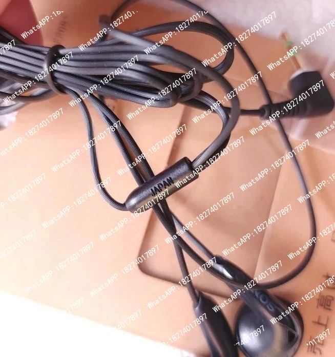 MDR-E808 Classic Flat Head Earbuds with Triple Band Balanced High and Low Bass Distinct Simulated Taste