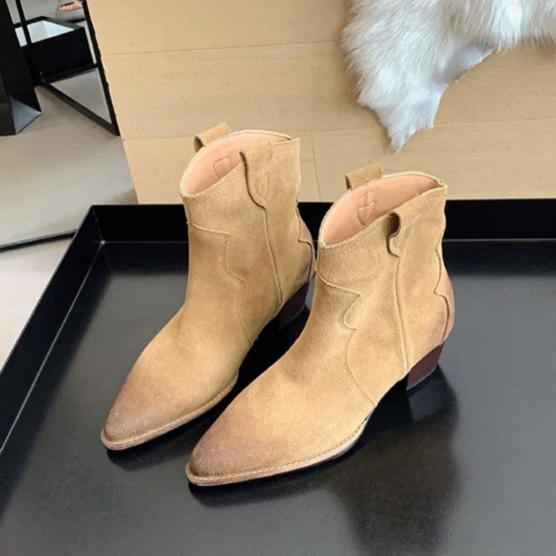 

2023 Winter New Classic Chelsea Boots Woman Cow Suede Pointy Toe Wedge Heel Ankle Boots Simple Comfortable Cowboy Boots Female