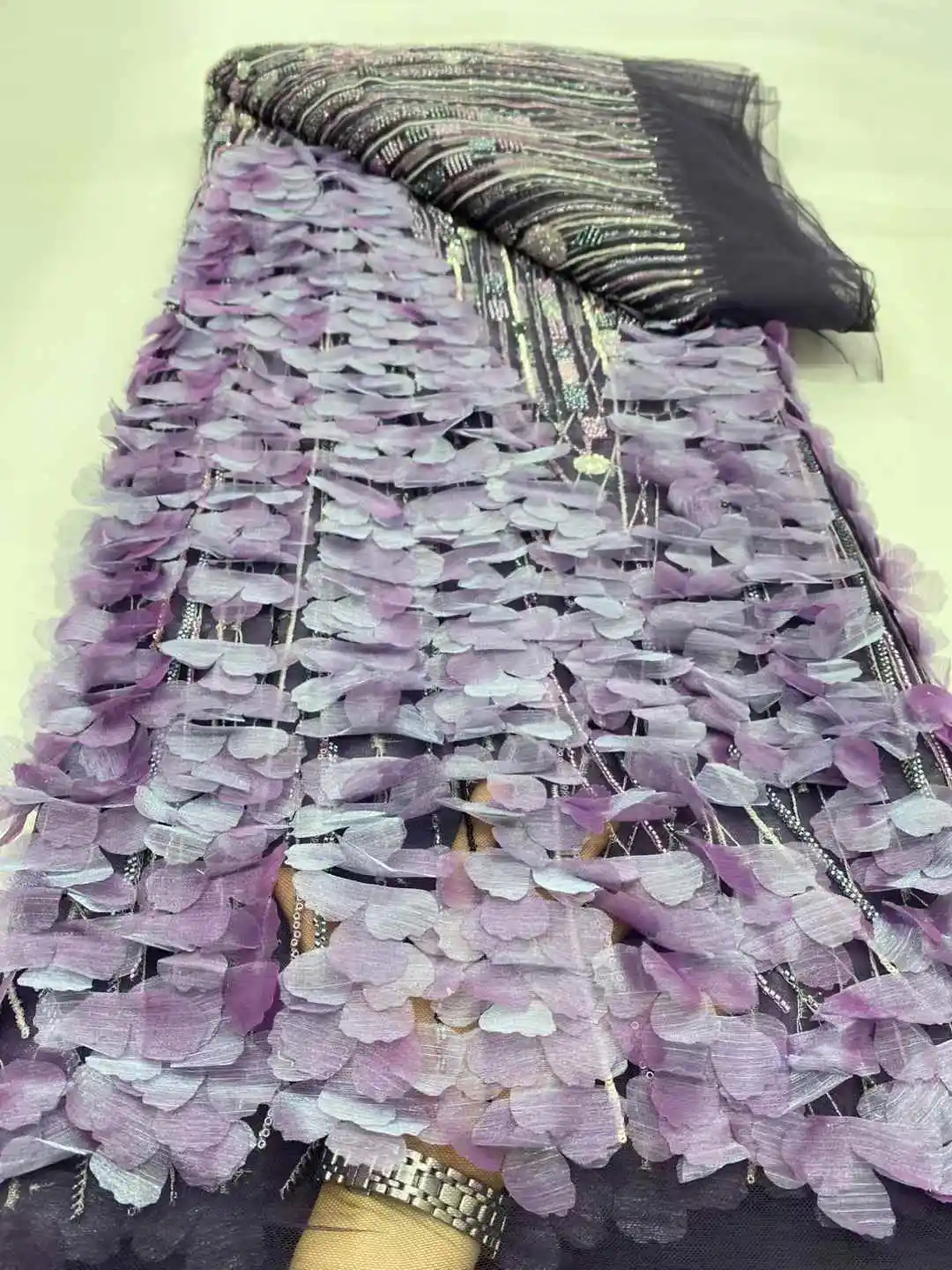 

Africa Nigerian Beaded French Mesh Lace With Sequins High Quality 2025 Embroidery Lace Sequins Lace For Wedding Dresses Women